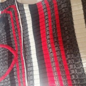 Derek Heart Red and Gray Knit Sweater